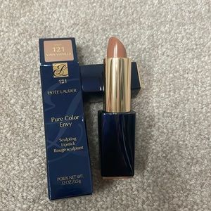 Estée Lauder Pure Color Envy Lipstick, Shade 121 Vanilla- NIB